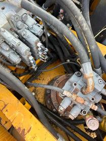 Buy Kato HD820R Used Excavator / 6 Used Kato HD820R Excavator 2016 Model / 6