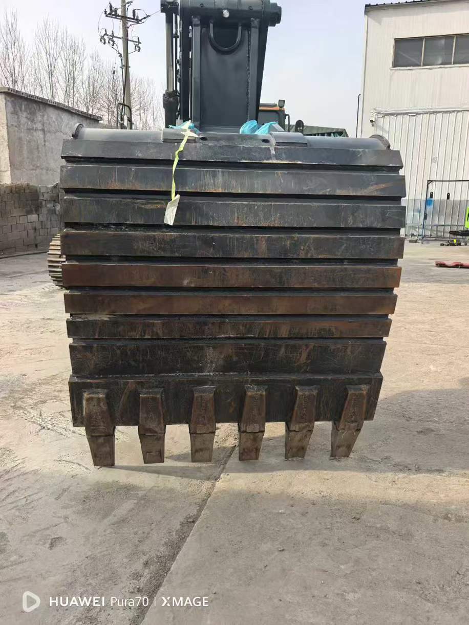 Used Hyundai R385LVS Excavator 2016 Model / 5