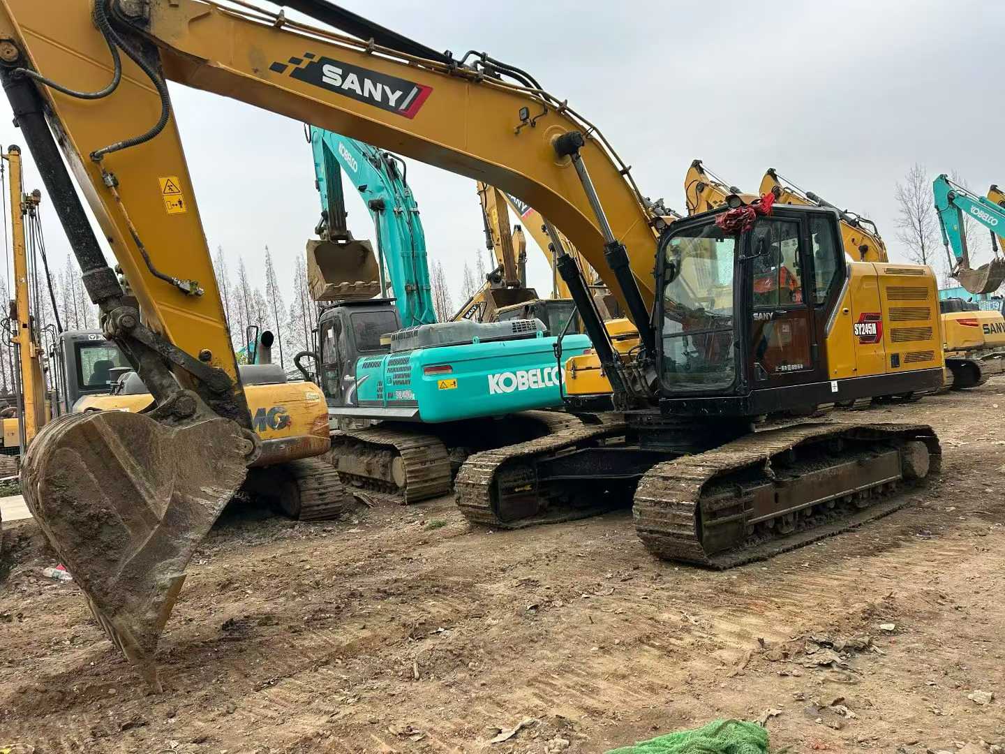 Used Sany SY245H Excavator 2024 Model / 4