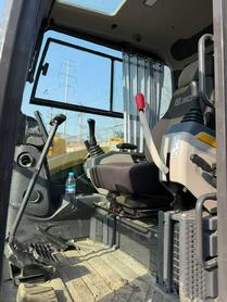 Buy XCMG XE60 Used Excavator / 6 Used XCMG XE60 Excavator 2024 Model / 6