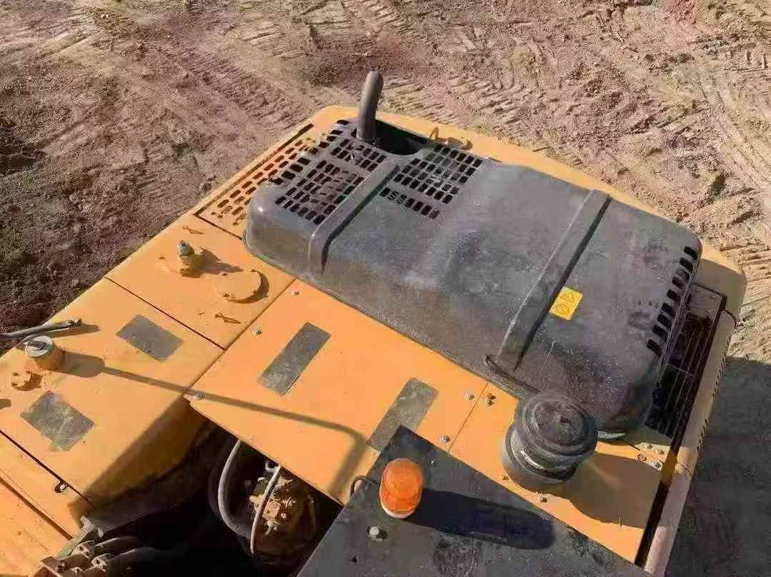 Used Sany SY305H Excavator 2016 Model / 8