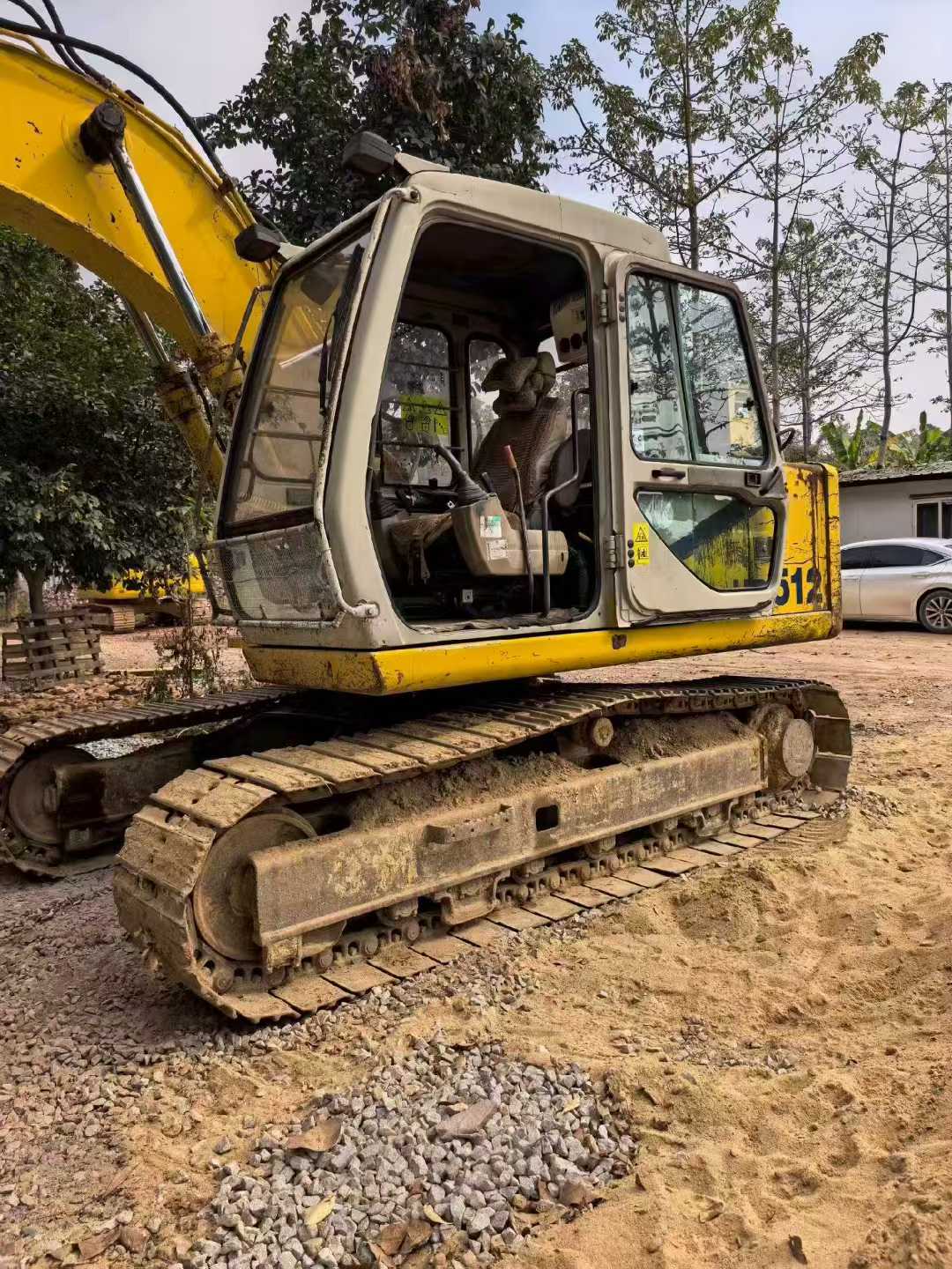 Used Kato HD512 Excavator 2016 Model / 3