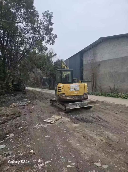 Buy Sany SY55 Used Excavator / 1