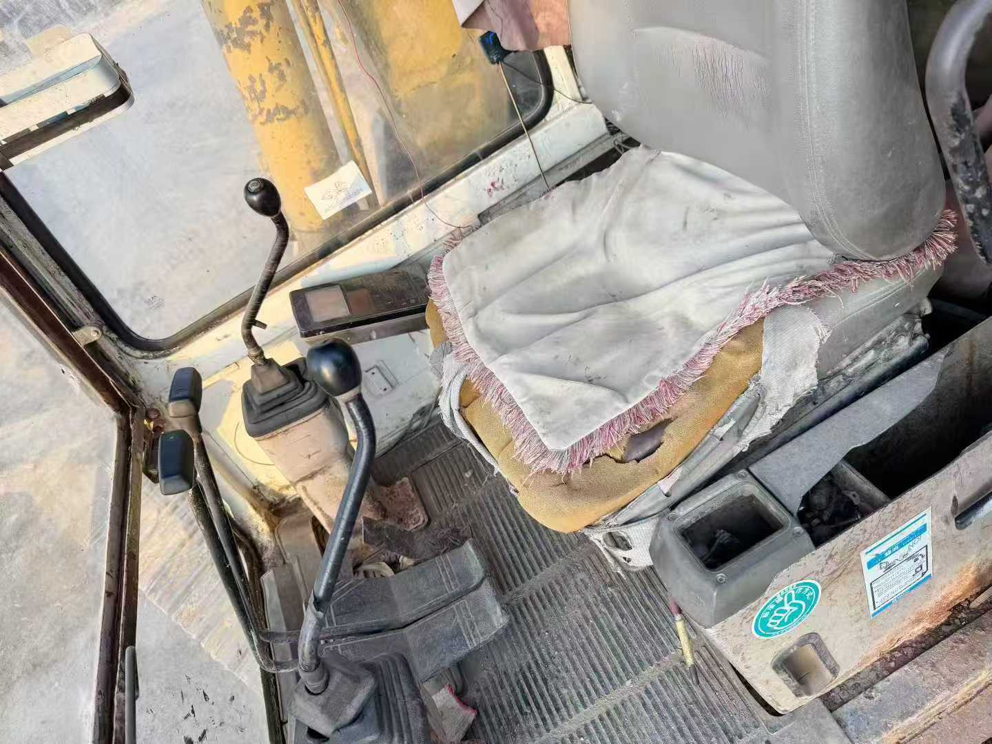 Used Komatsu PC120-5 Excavator 2016 Model / 4