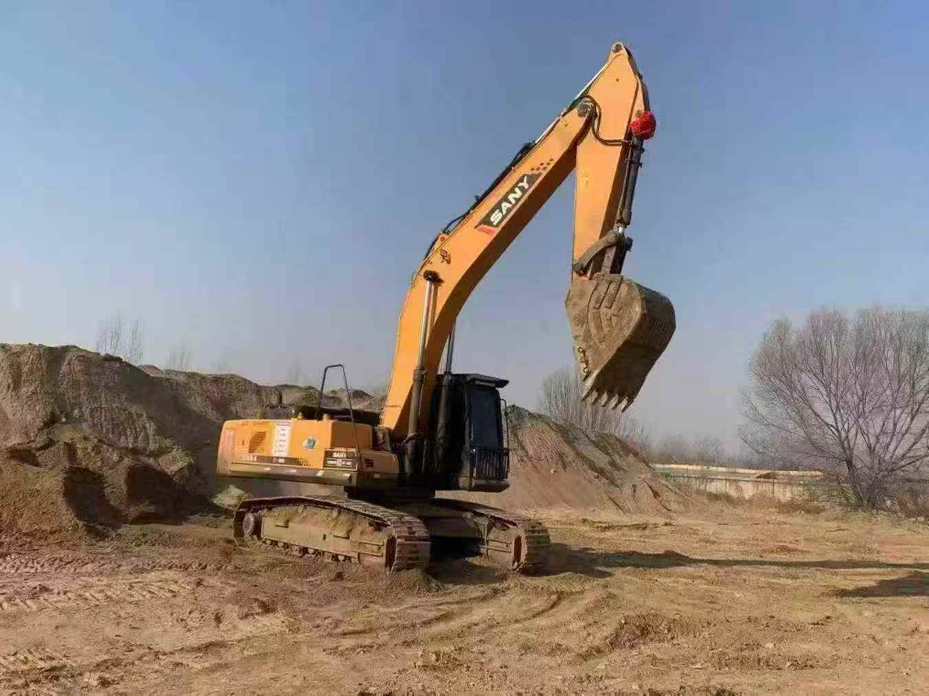 Used Sany SY305H Excavator 2016 Model / 3