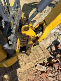 Buy XCMG XE15U Used Excavator / 6 Used XCMG XE15U Excavator 2016 Model / 6