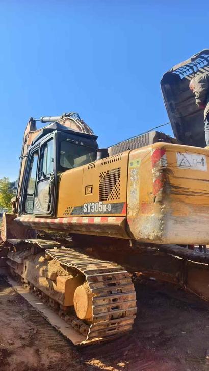 Buy Sany SW305K Used Excavator / 1