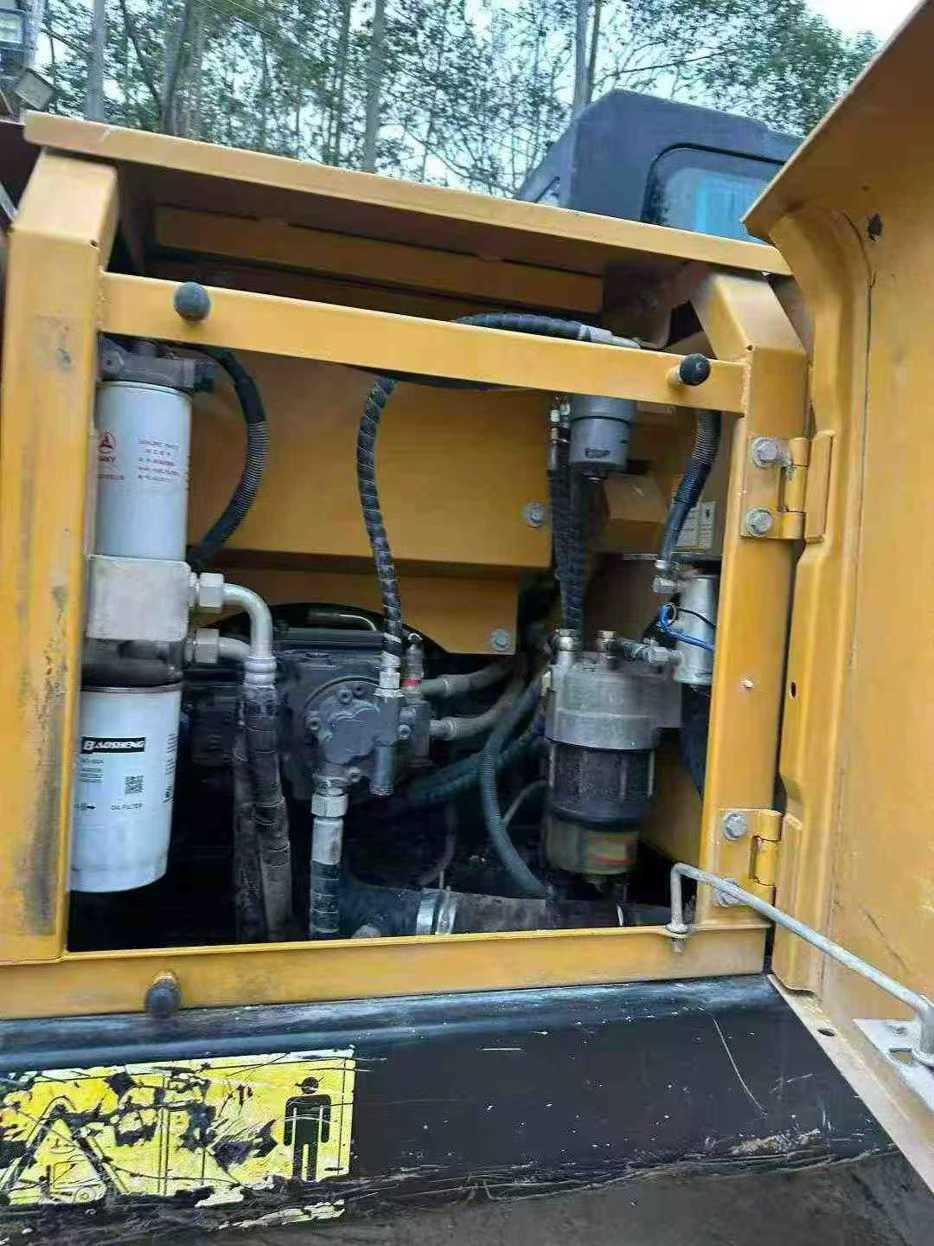 Used Sany SY125H Excavator 2019 Model / 8