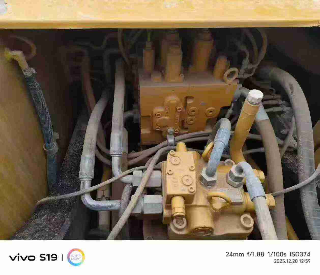 Used Sany SY215W Excavator 2020 Model / 2