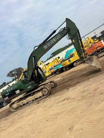 Buy Caterpillar 320C Used Excavator / 2 Used Caterpillar 320C Excavator 2016 Model / 2