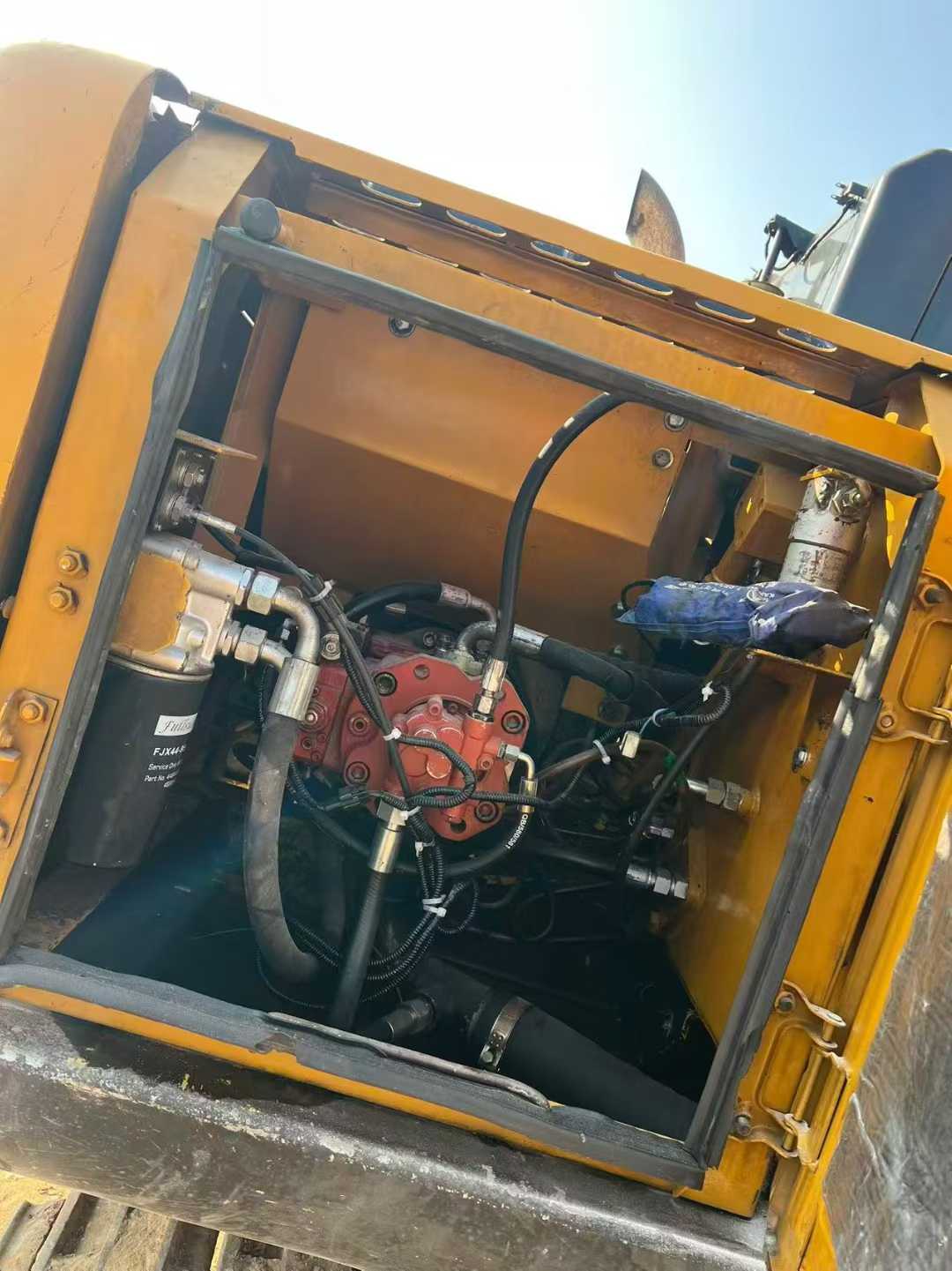 Used Sany SY135 Excavator 2016 Model / 7