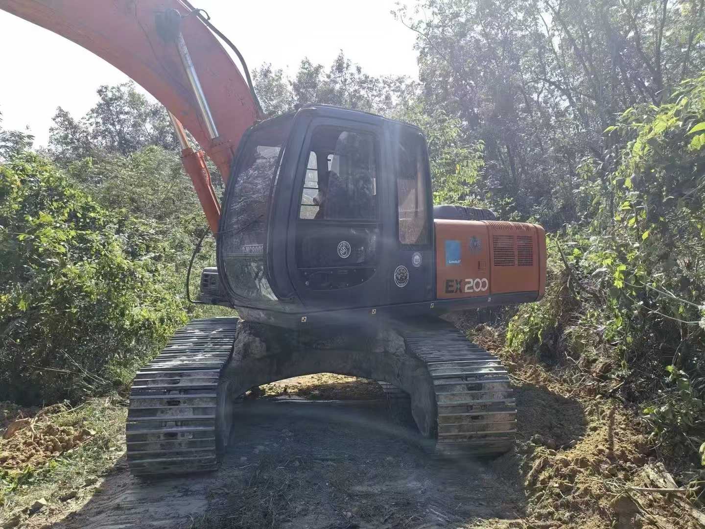 Used Hitachi ZAXIS200 Excavator 2016 Model / 2