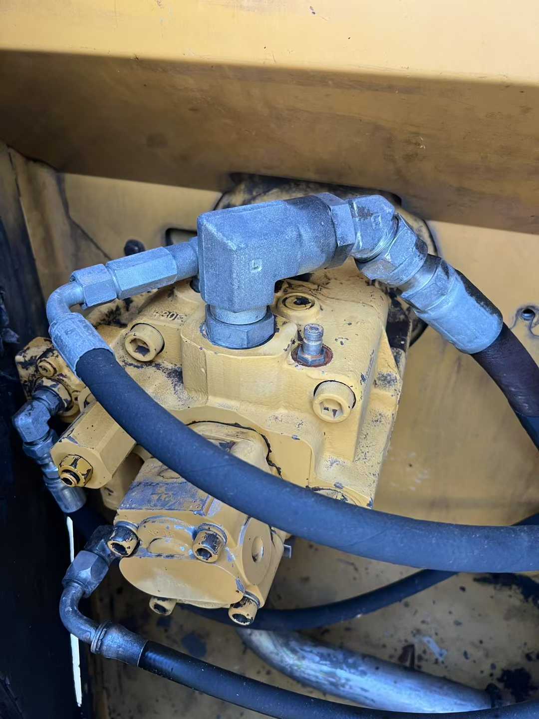 Used Caterpillar 307V2 Excavator 2016 Model / 8