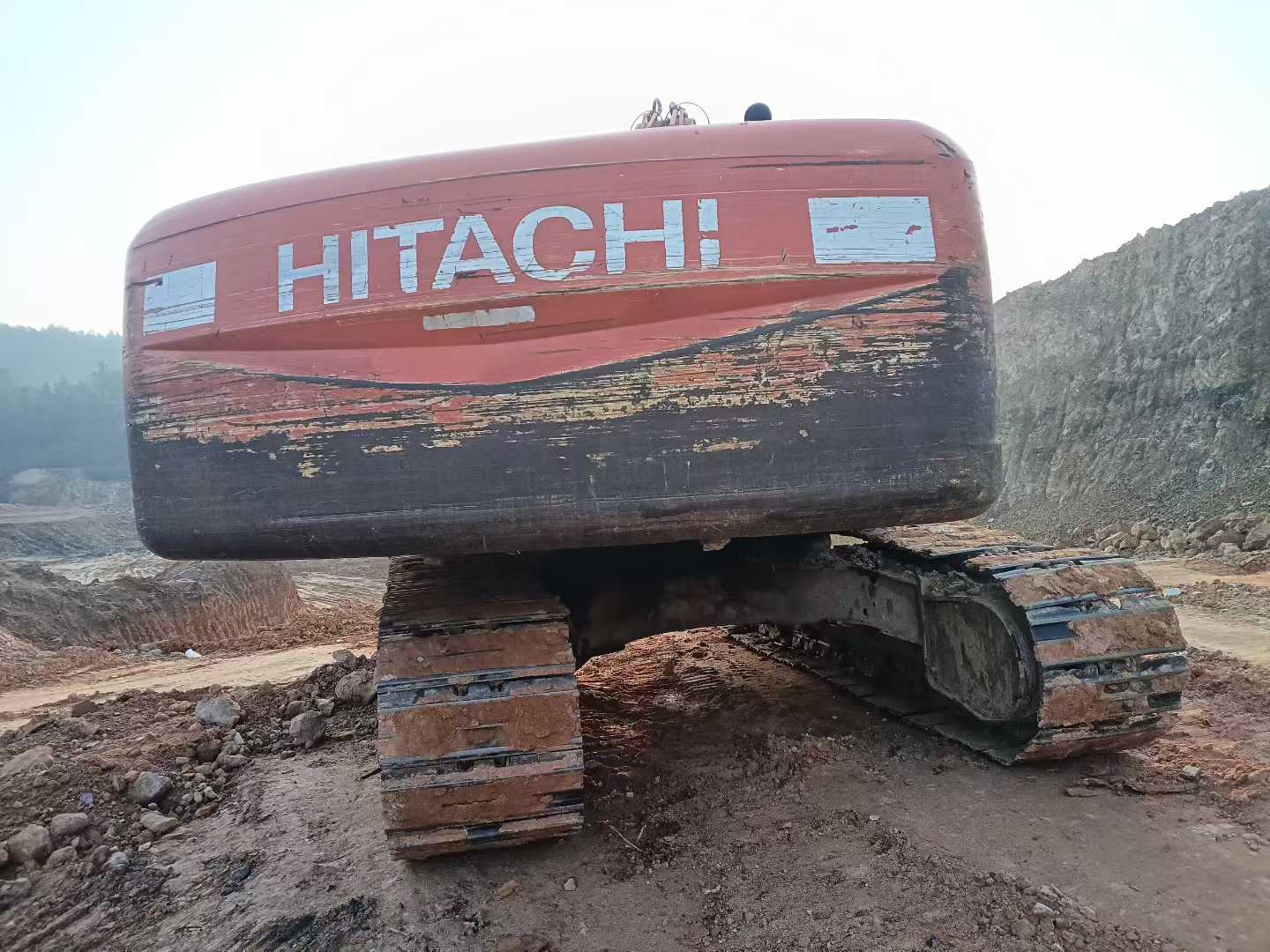Used Hitachi ZAXIS200 Excavator 2016 Model / 6