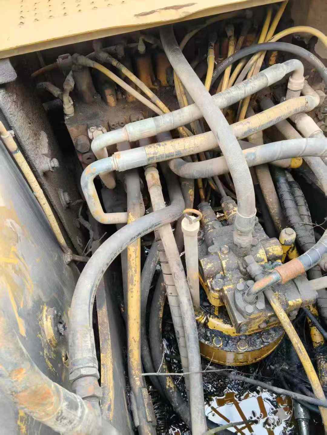 Used Caterpillar 320D Excavator 2016 Model / 2