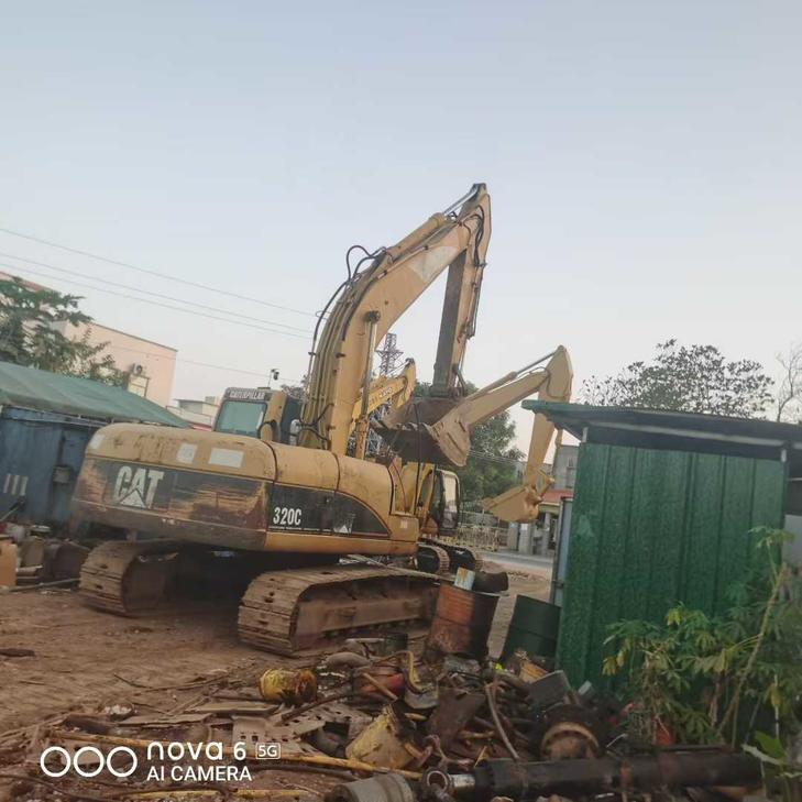 Buy Caterpillar 320C Used Excavator / 1