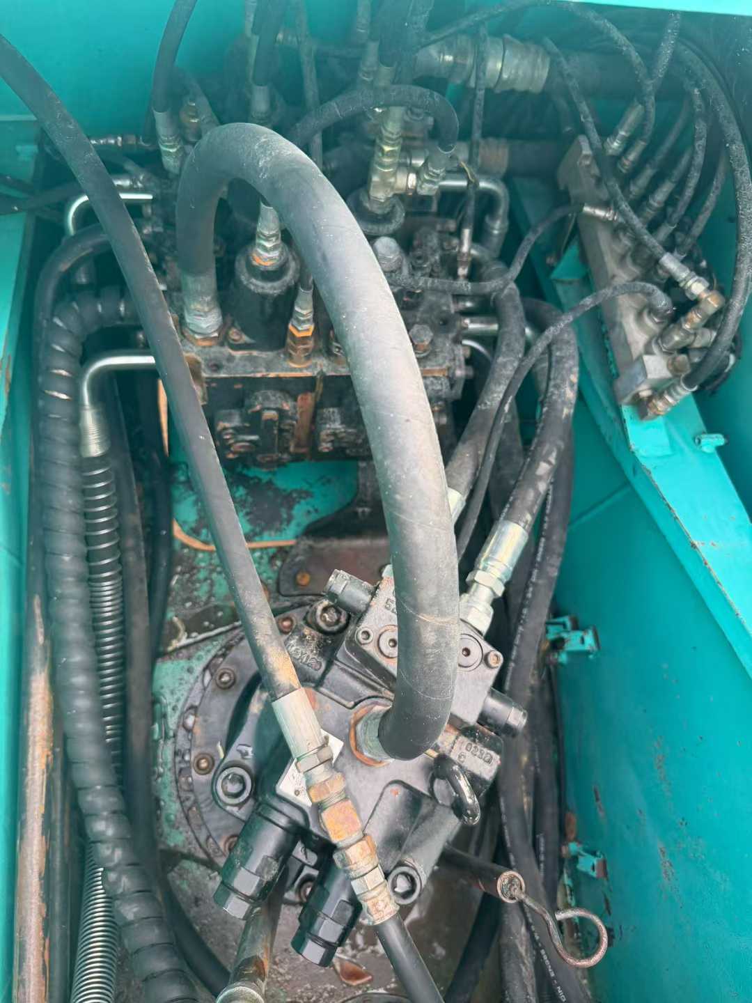 Used Kobelco SK210 Excavator 2016 Model / 8