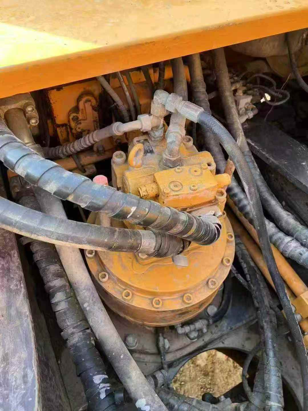 Used Sany SW305K Excavator 2016 Model / 9