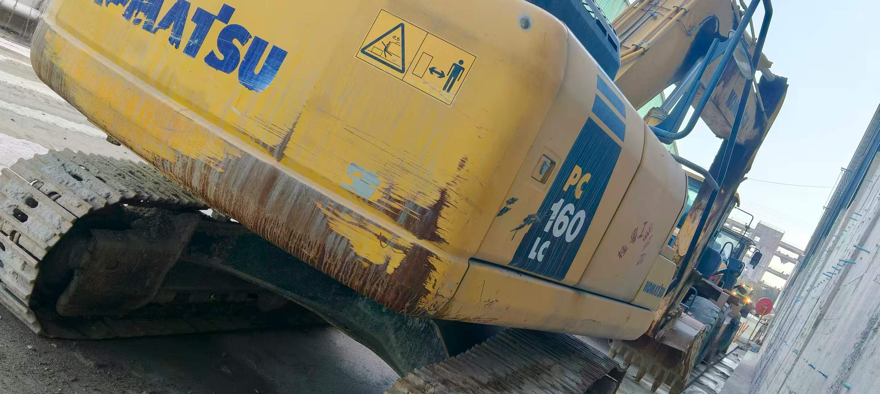 Used Komatsu PC60-8 Excavator 2018 Model / 3