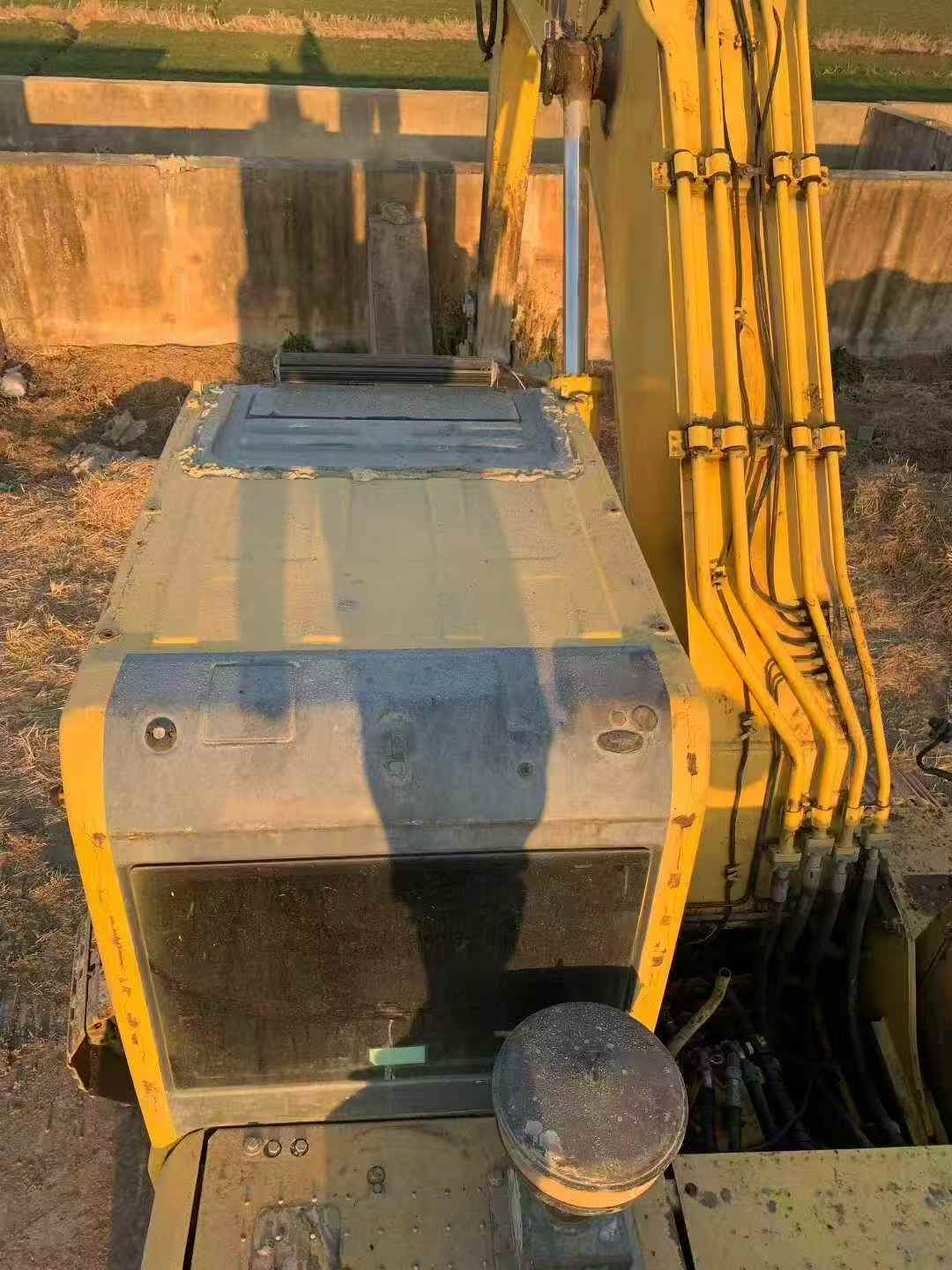 Used Komatsu PC210-8 Excavator 2013 Model / 7