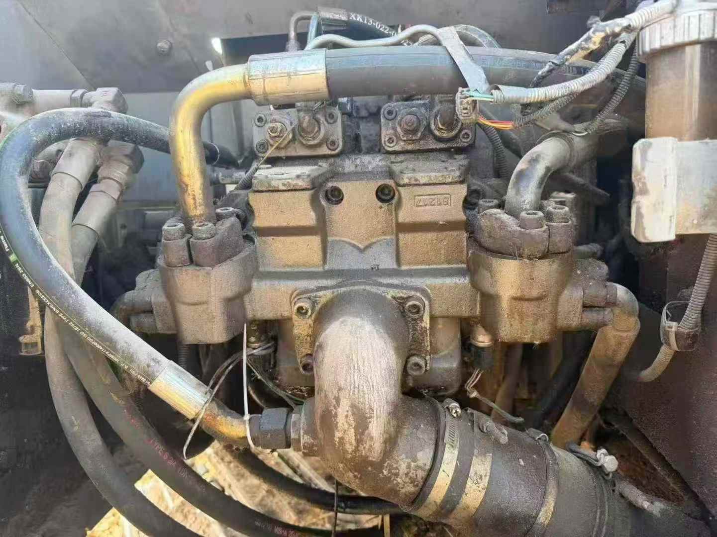 Used Hitachi ZAXIS200 Excavator 2006 Model / 4