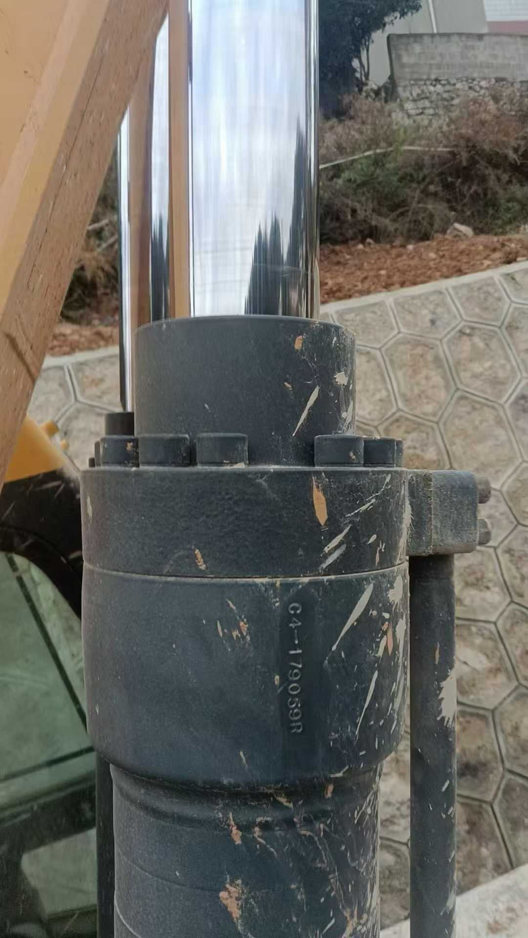 Used Hyundai R215VS Excavator 2016 Model / 2