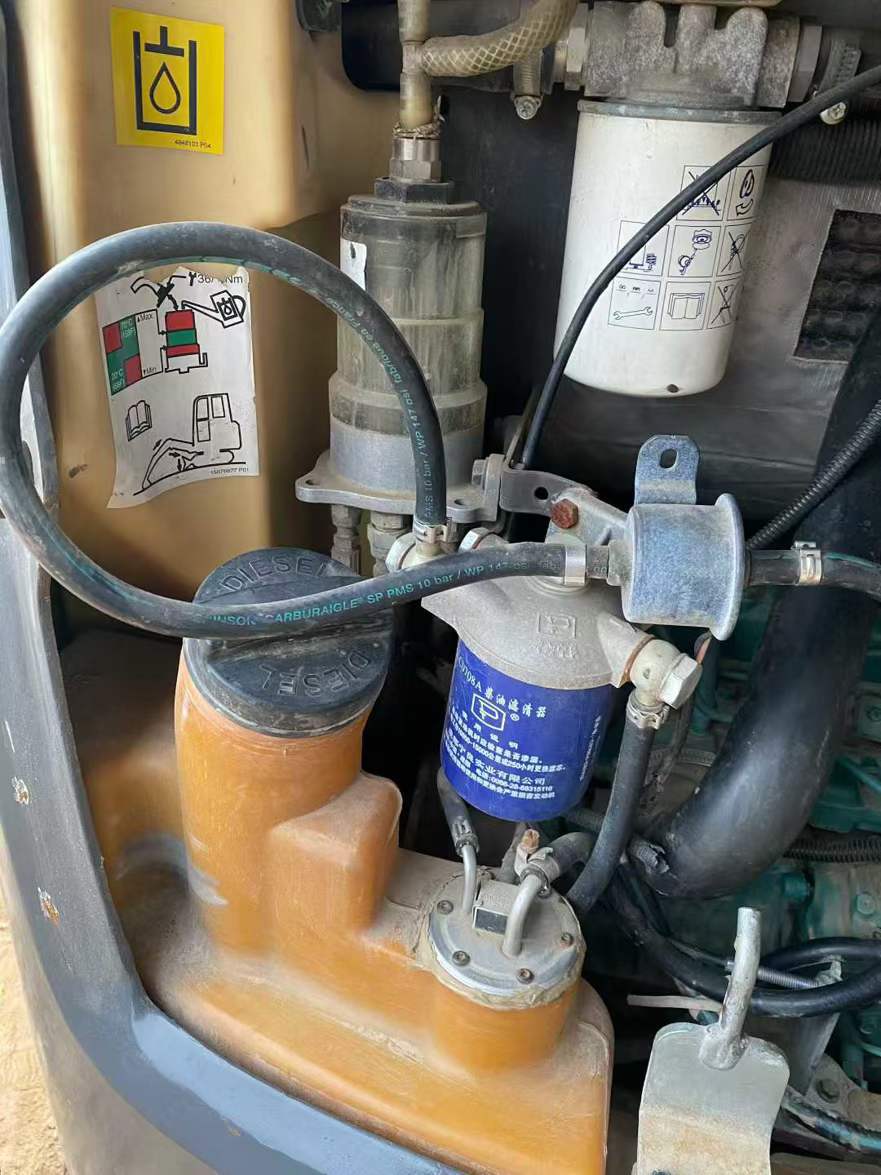 Used Volvo ECR18E Excavator 2016 Model / 8