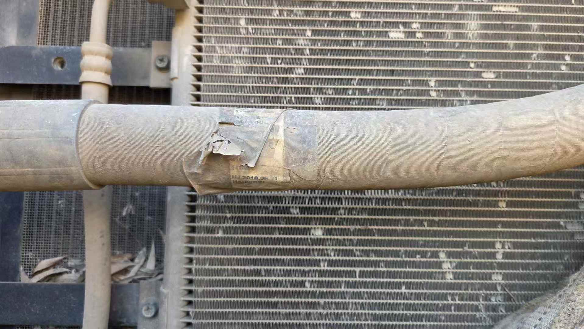 Used Hyundai R215VS Excavator 2018 Model / 8