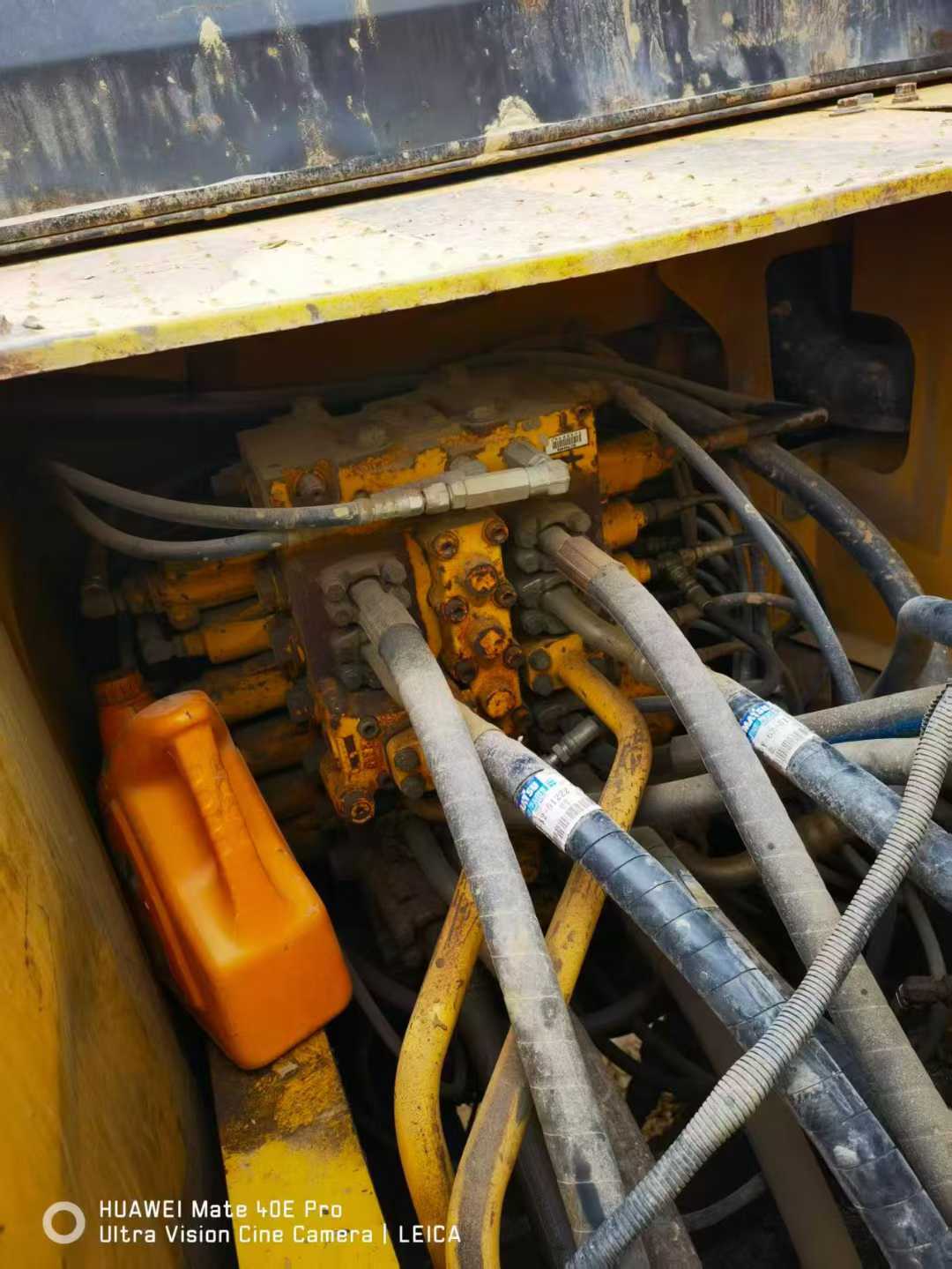 Used Komatsu PC210LC-8 Excavator 2016 Model / 4