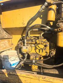 Buy Caterpillar 320C Used Excavator / 8 Used Caterpillar 320C Excavator 2016 Model / 8