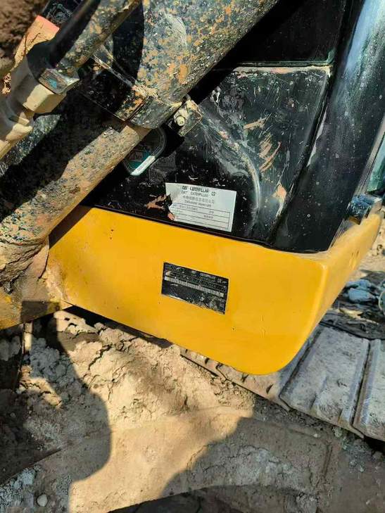 Buy Caterpillar 320D Used Excavator / 1