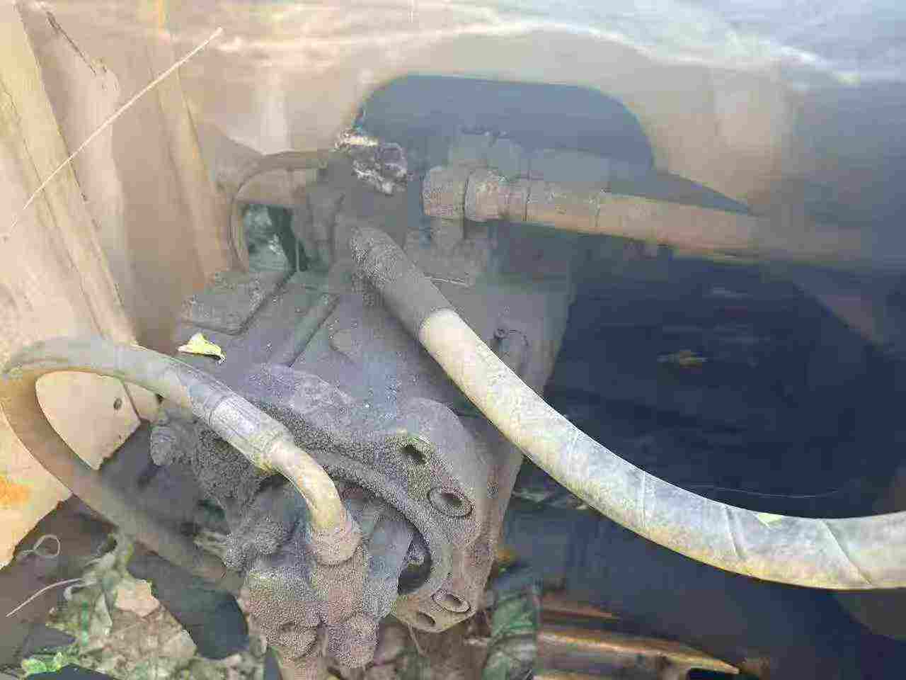 Used Hyundai R225-7 Excavator 2016 Model / 3