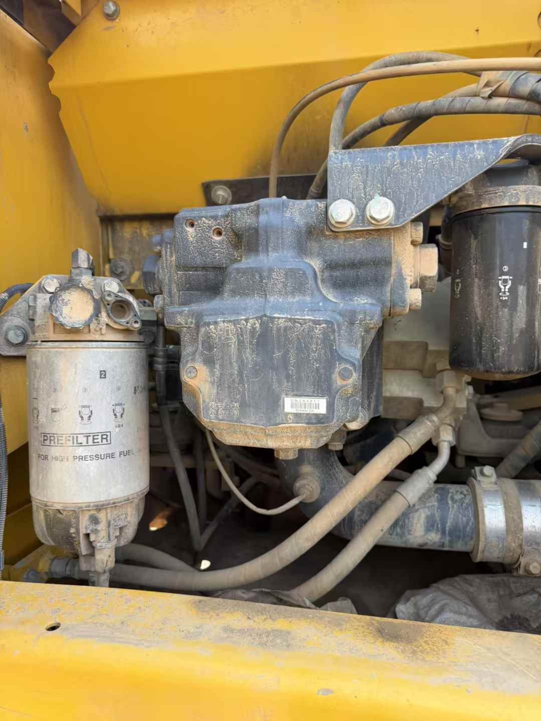 Used Komatsu PC200 Excavator 2020 Model / 4