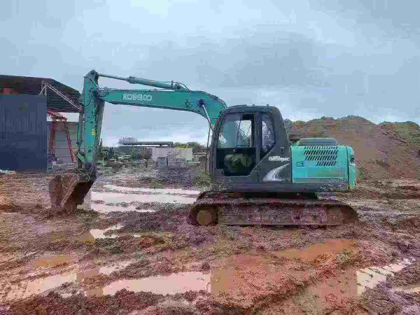 Used Kobelco SK130 Excavator 2015 Model / 5