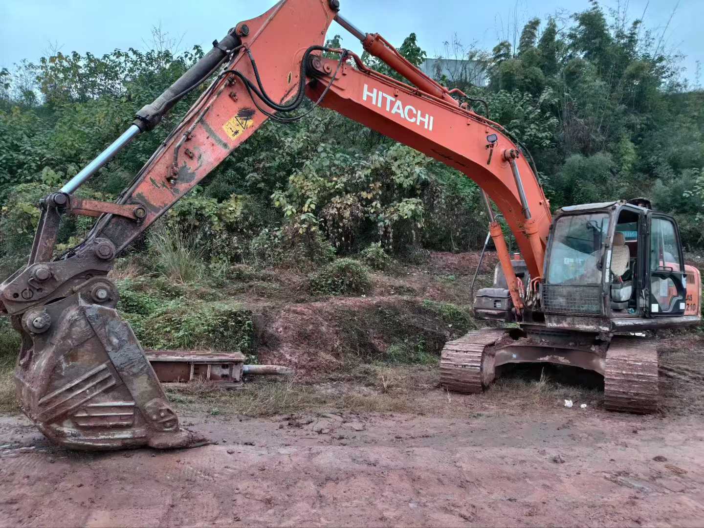Used Hitachi EX210 Excavator 2018 Model / 3