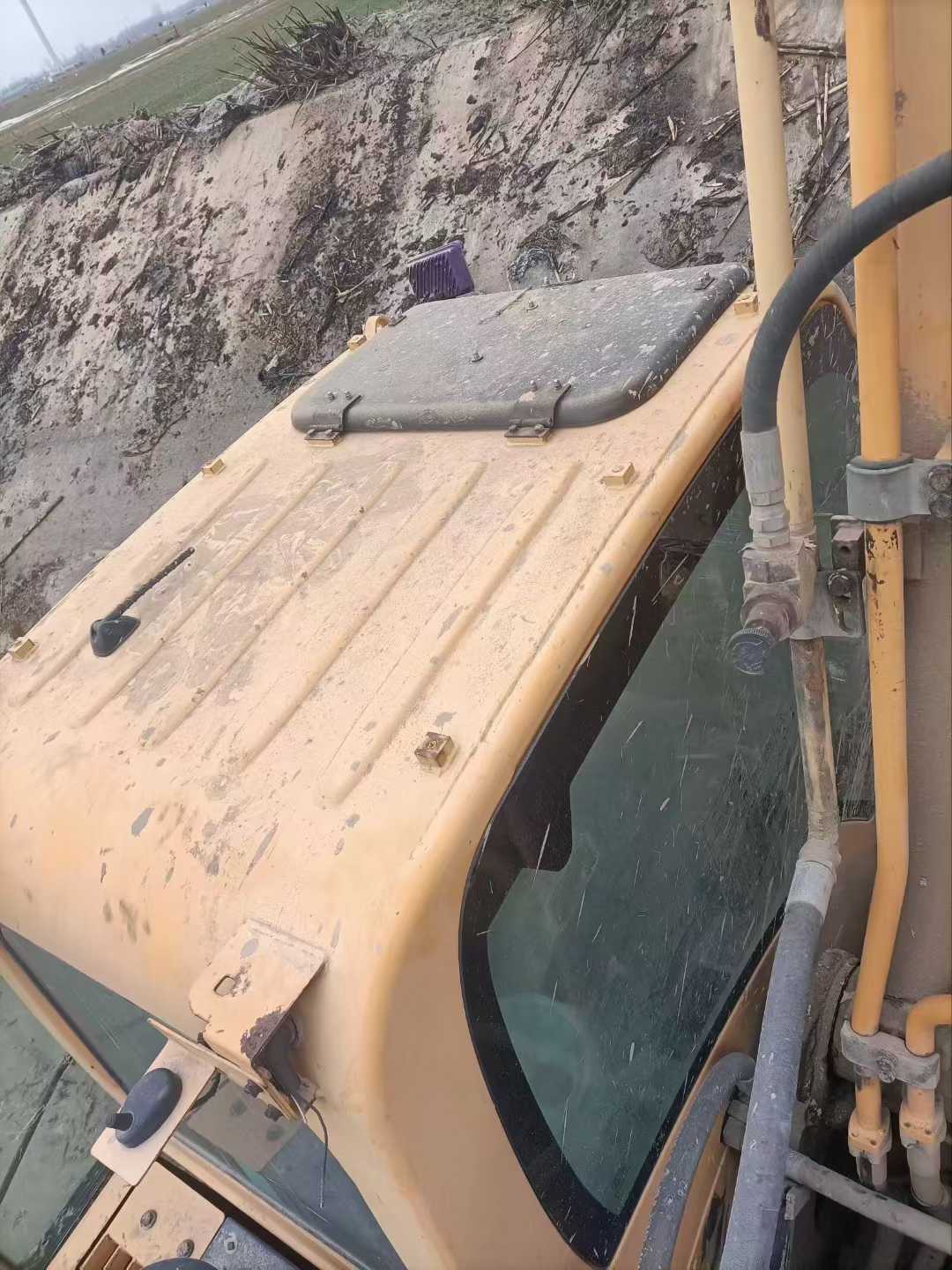 Used Hyundai R215-9 Excavator 2016 Model / 6