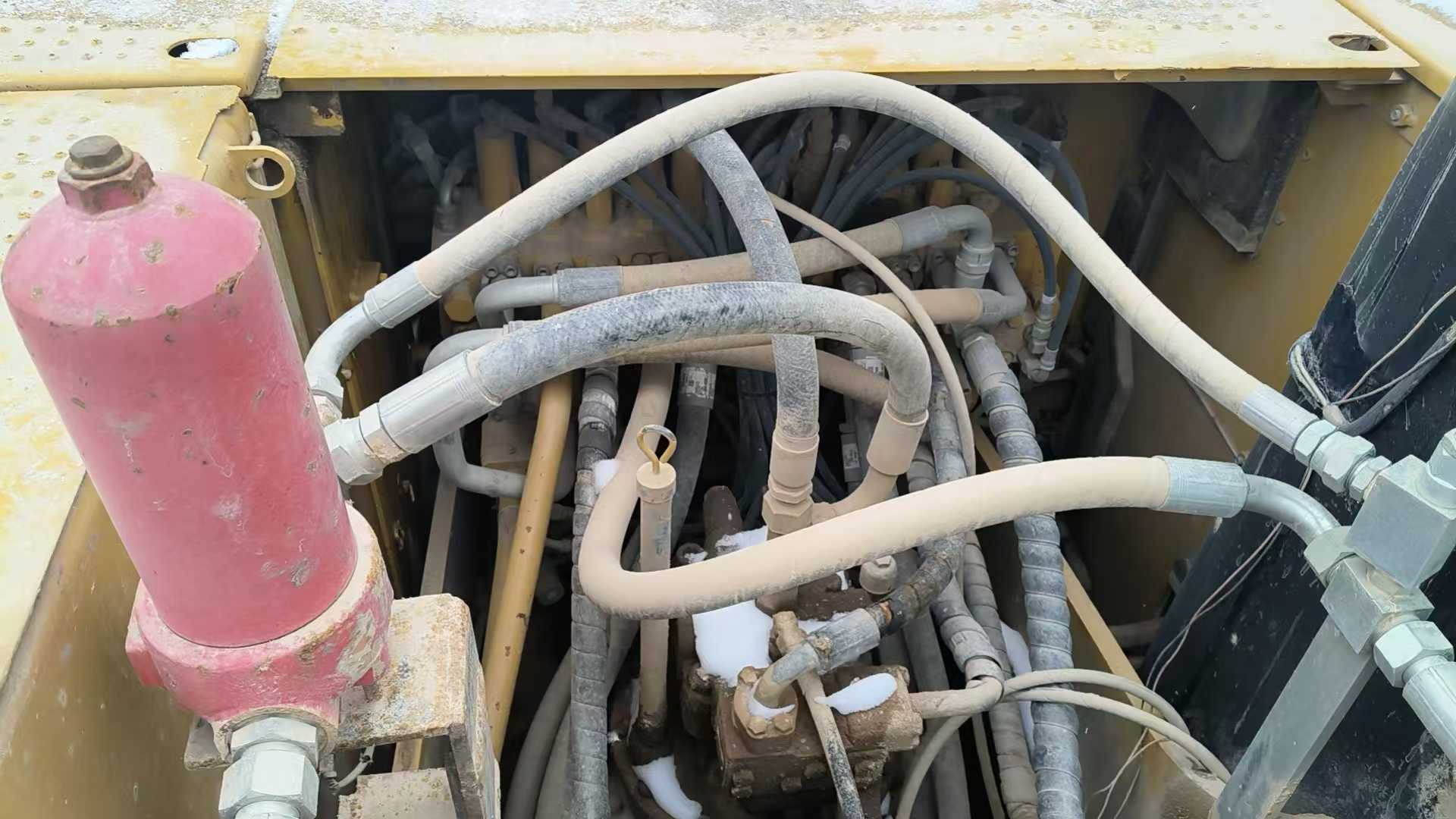 Used Caterpillar 323D2L Excavator 2017 Model / 3