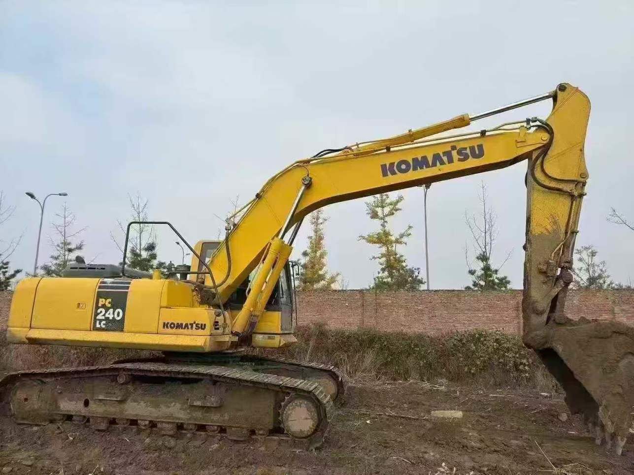 Used Komatsu PC240LC-8 Excavator 2018 Model / 7