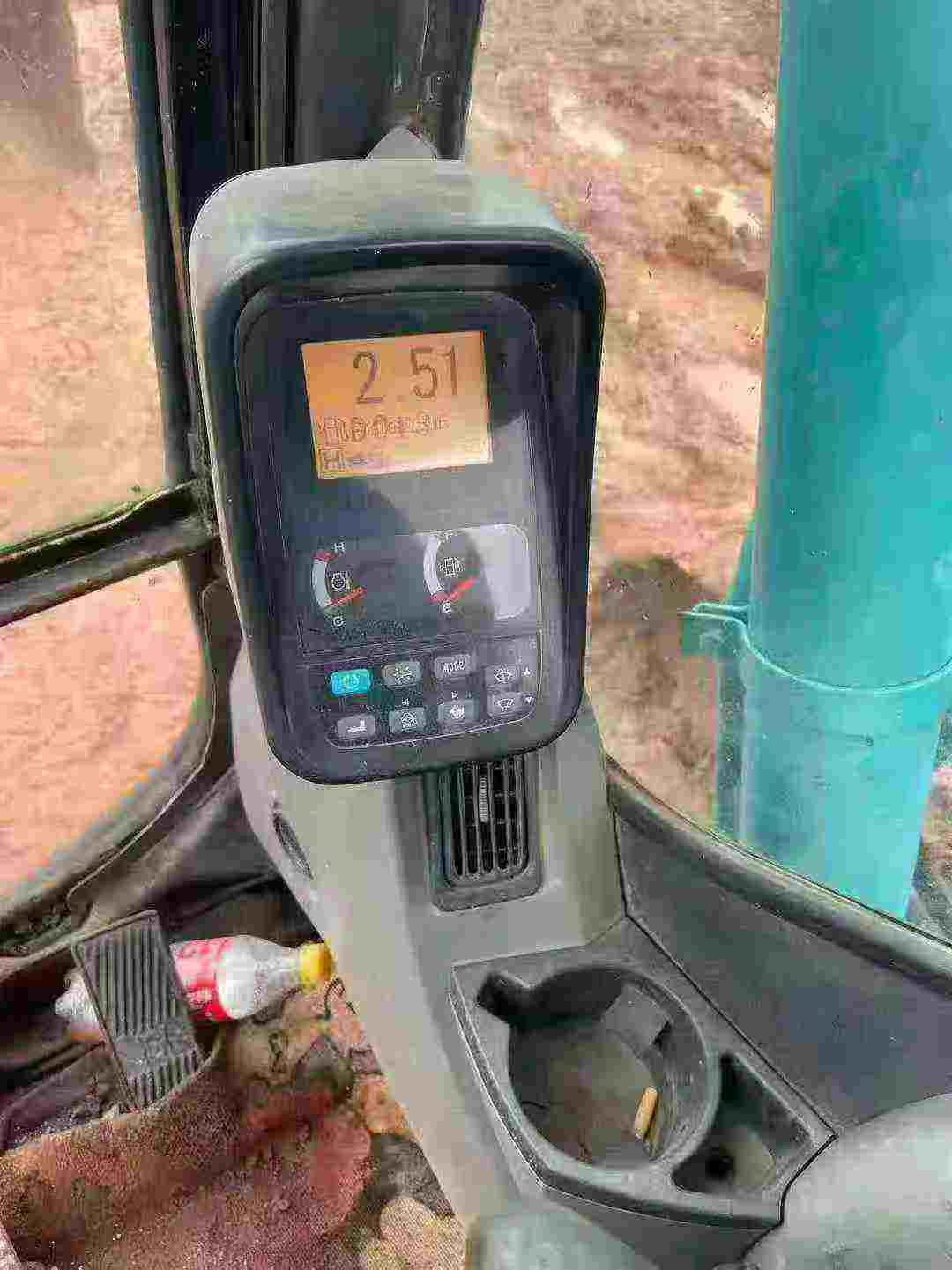 Used Kobelco SK130 Excavator 2015 Model / 4