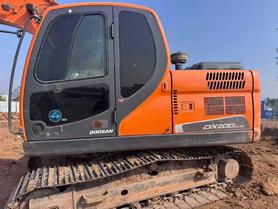 Buy Doosan DH130LC-V Used Excavator / 2 Used Doosan DH130LC-V Excavator 2022 Model / 2