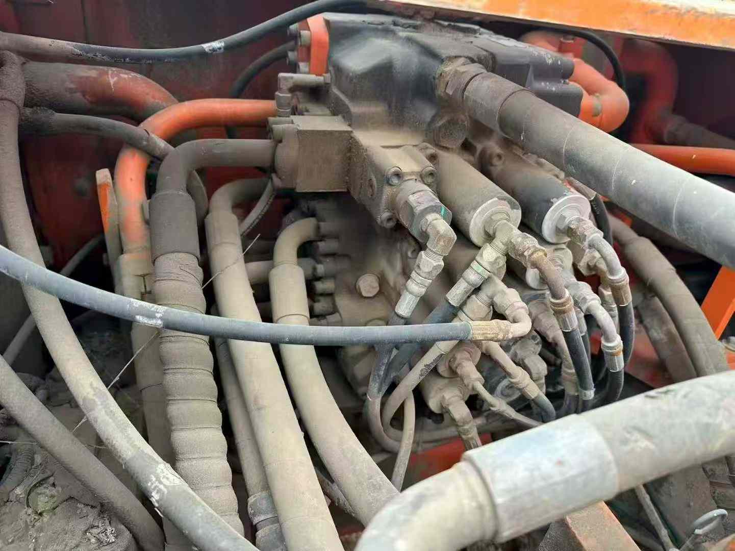 Used Doosan DL300 Excavator 2016 Model / 3