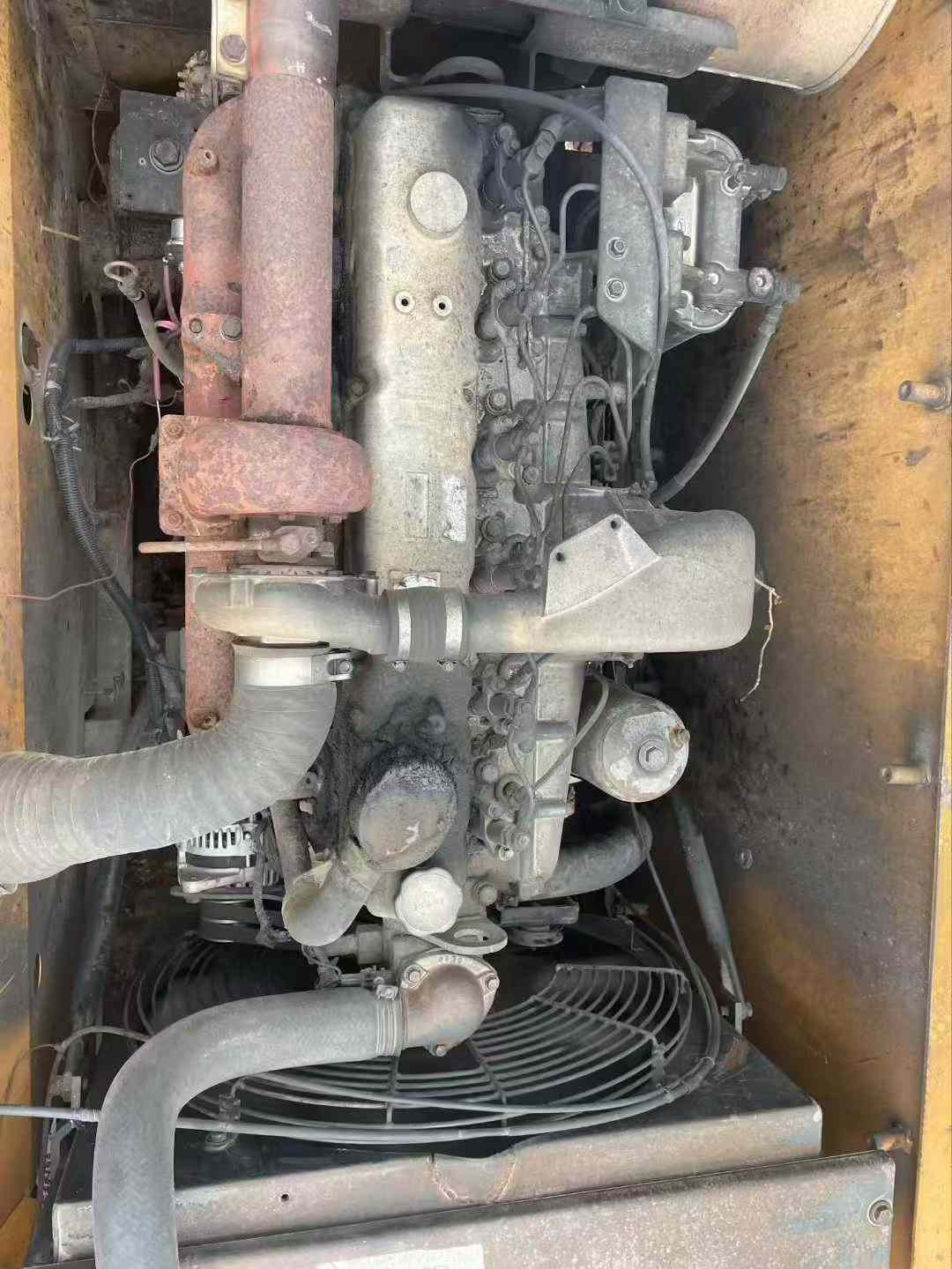 Used Hyundai R215-7 Excavator 2016 Model / 3