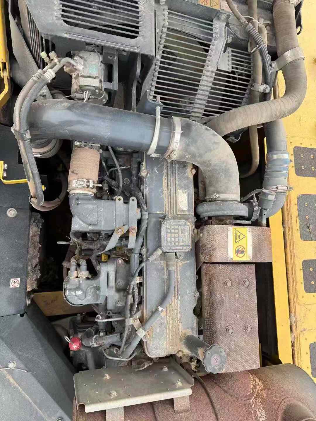 Used Komatsu PC60 Excavator 2017 Model / 4