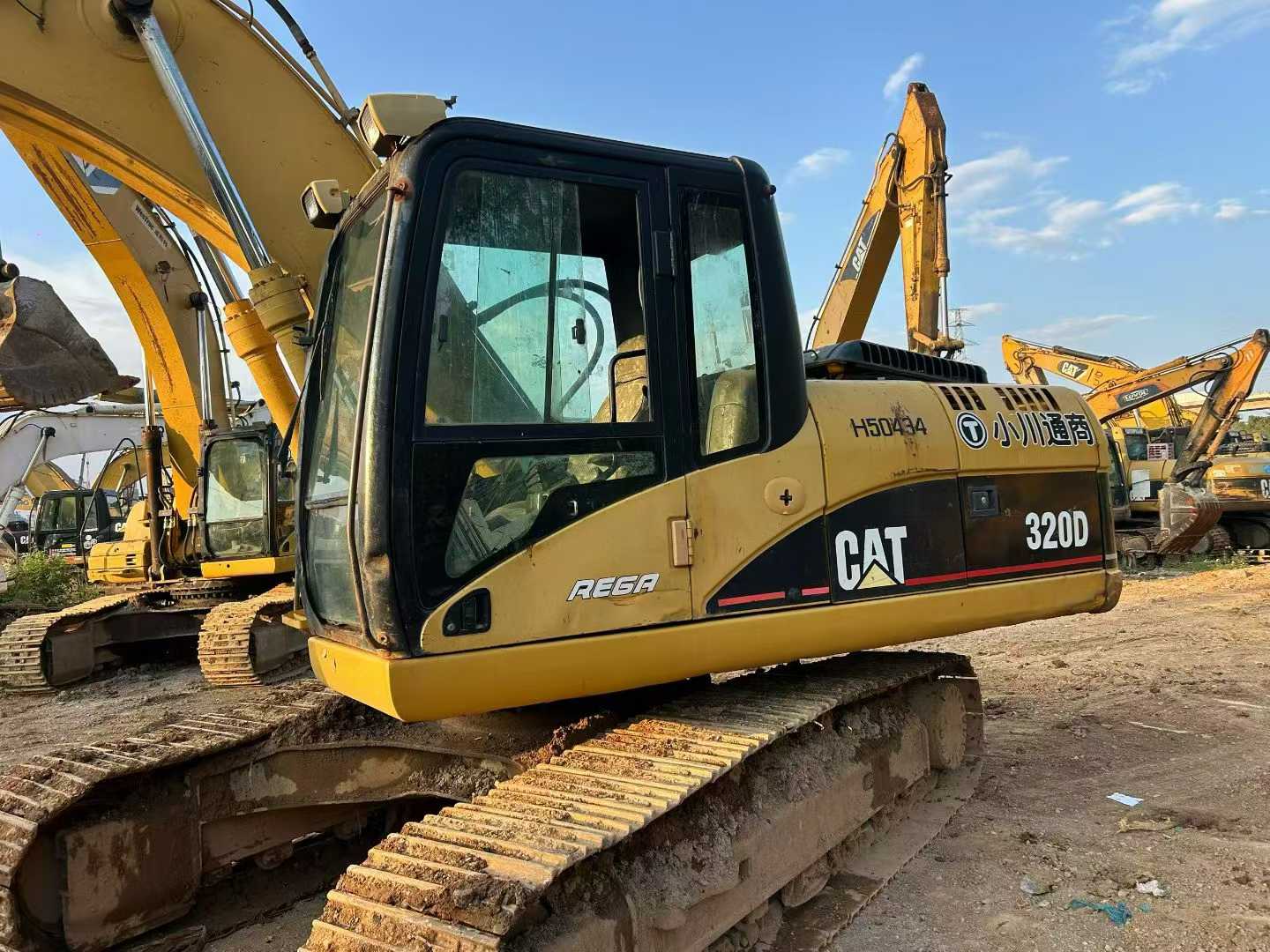 Used Caterpillar 320D Excavator 2016 Model / 9