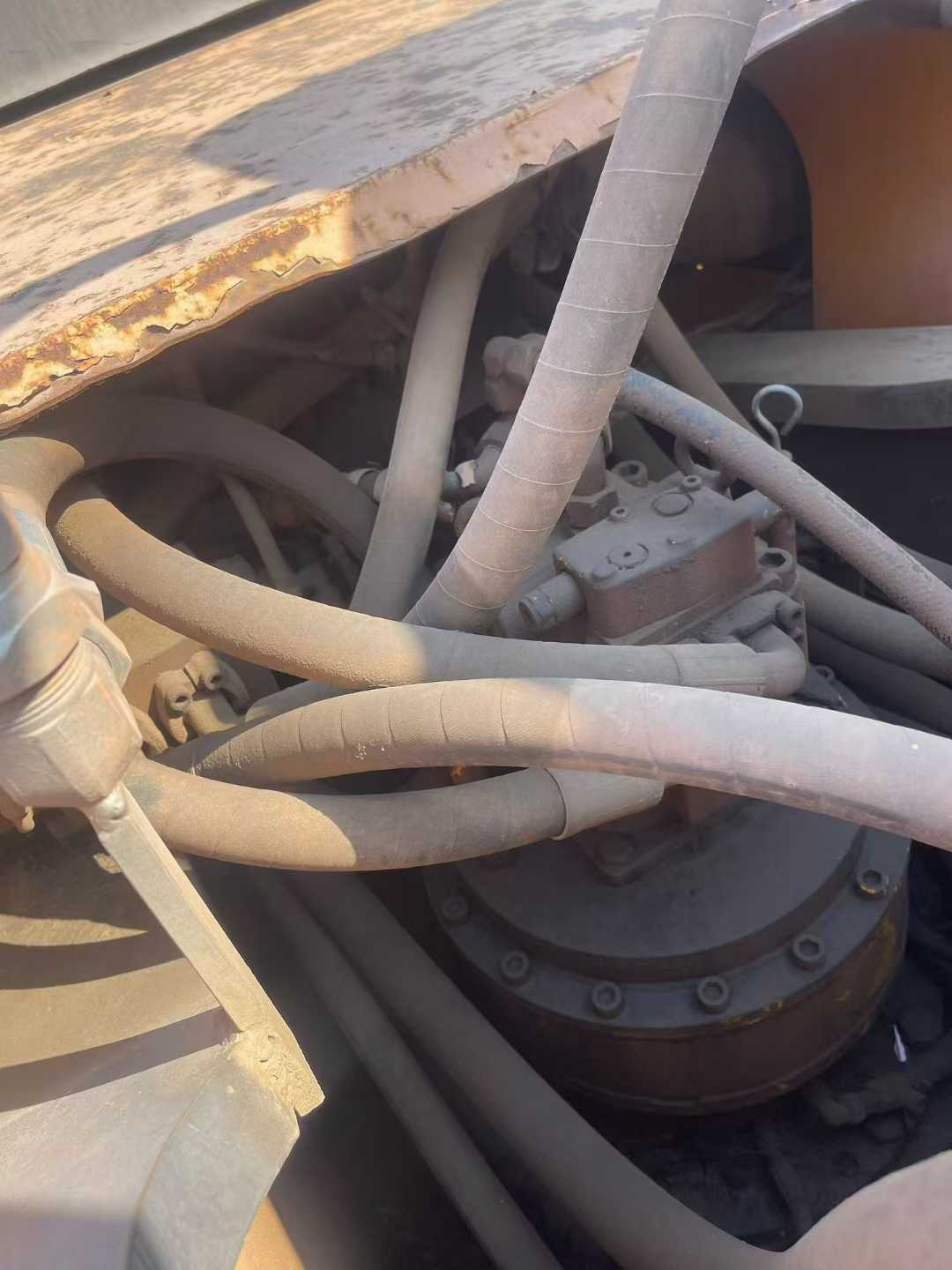 Used Sany SW305K Excavator 2014 Model / 4