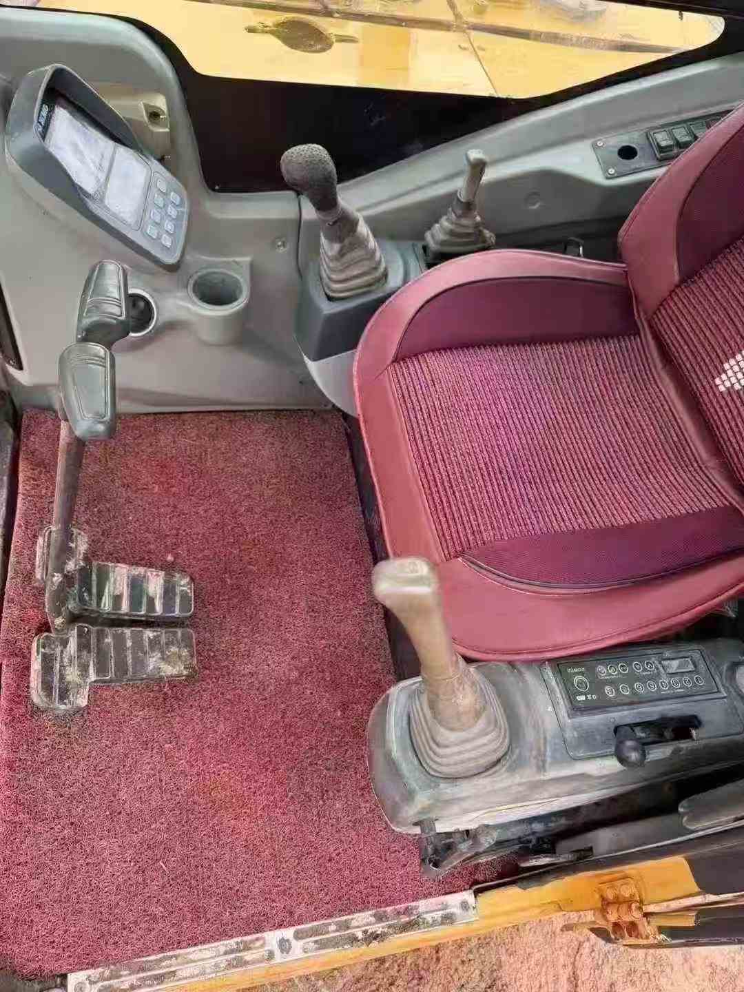 Used XCMG XE60 Excavator 2016 Model / 6