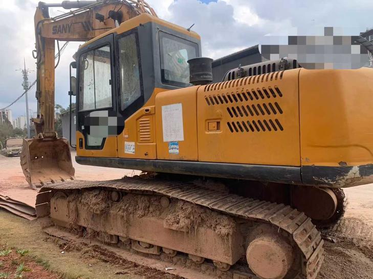 Buy Sany SY215W Used Excavator / 1