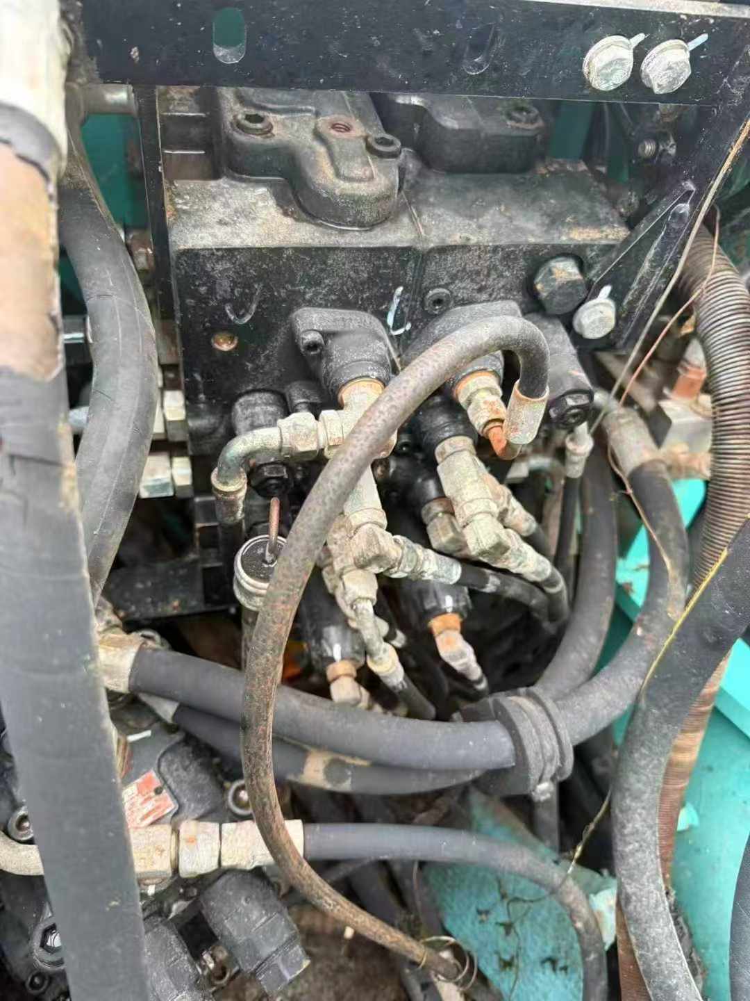 Used Kobelco SK140 Excavator 2016 Model / 4