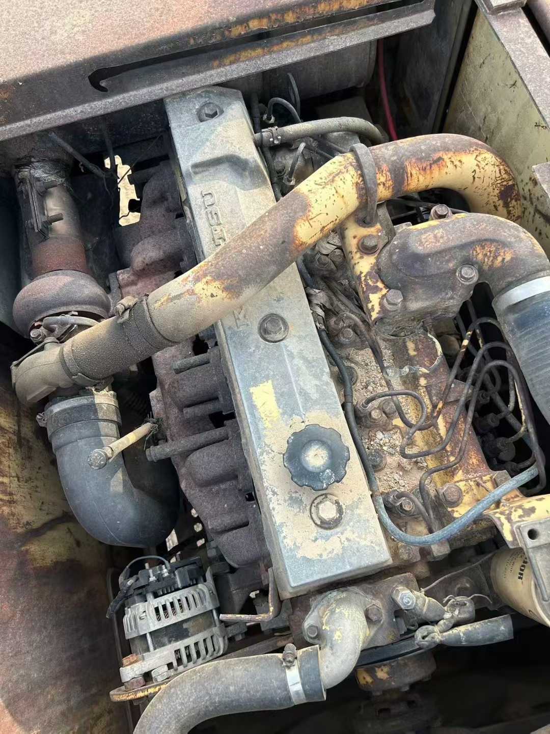 Used Komatsu PC220-5 Excavator 2016 Model / 3