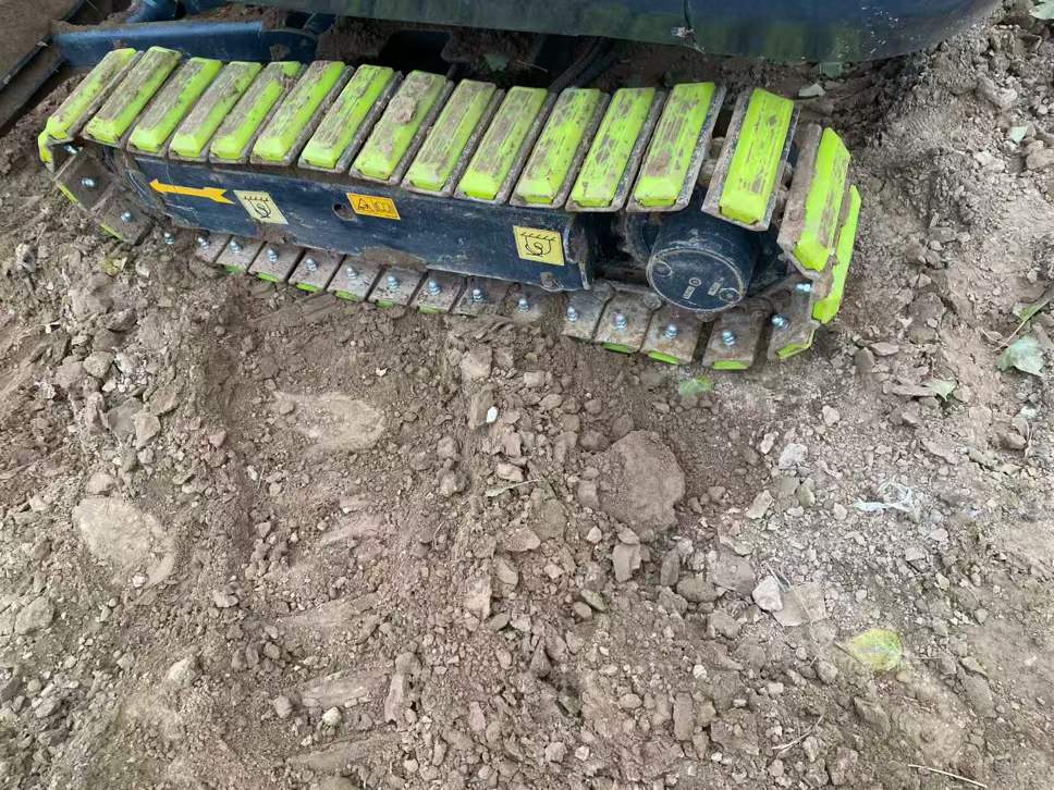 Used Volvo ECR18E Excavator 2016 Model / 4